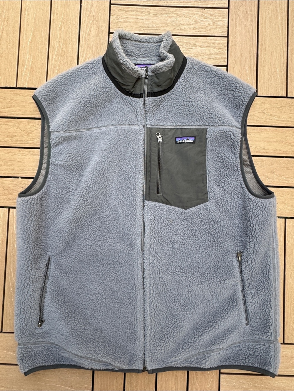 Patagonia Men's Classic Retro-X Fleece Vest in a grey plush pile fleece